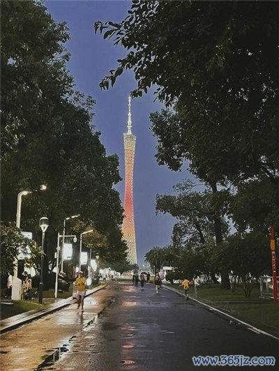 尽享奢华与休闲